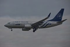 20201019_Tarom_B737_YRBGF_Skyteam_01